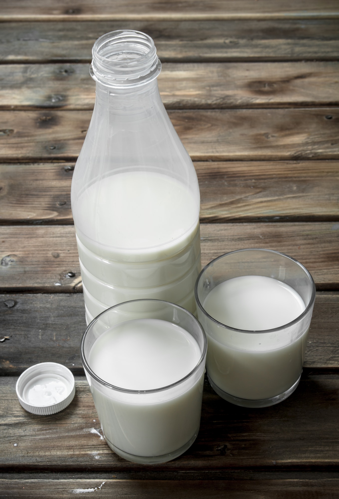 Compostable milk bottles are 100% plant-based bottles, Non-GMO, no toxic.